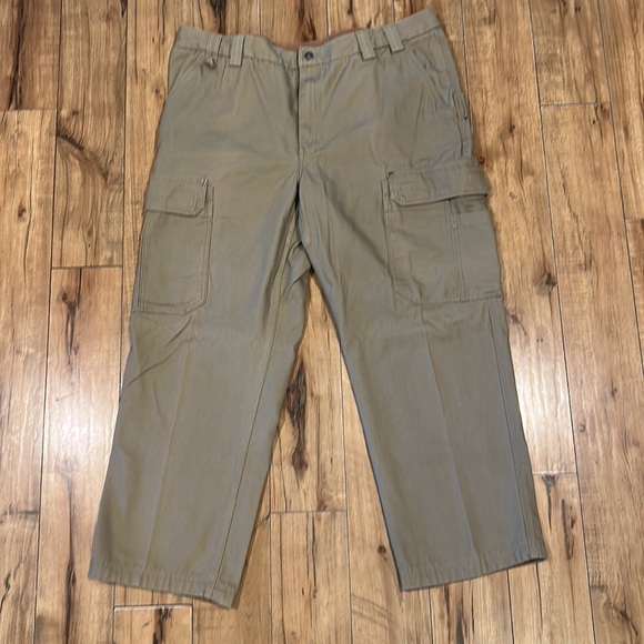 Duluth Trading Co. Men's 46 x 32 Flex Fire Hose Standard Fit Cargo Work Pants - Picture 4 of 7